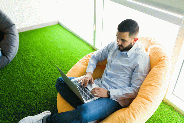 freelancer-فریلنسر