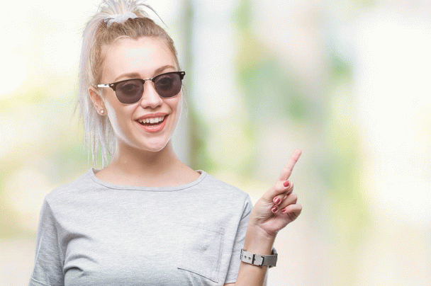 وقتی حس می‌کنید علاقه‌ی طرف مقابل کم شده: ۱۲ نکته کلیدی